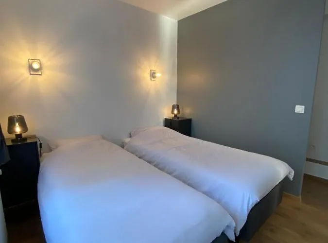 Fr Gilkens * אוסטנדה