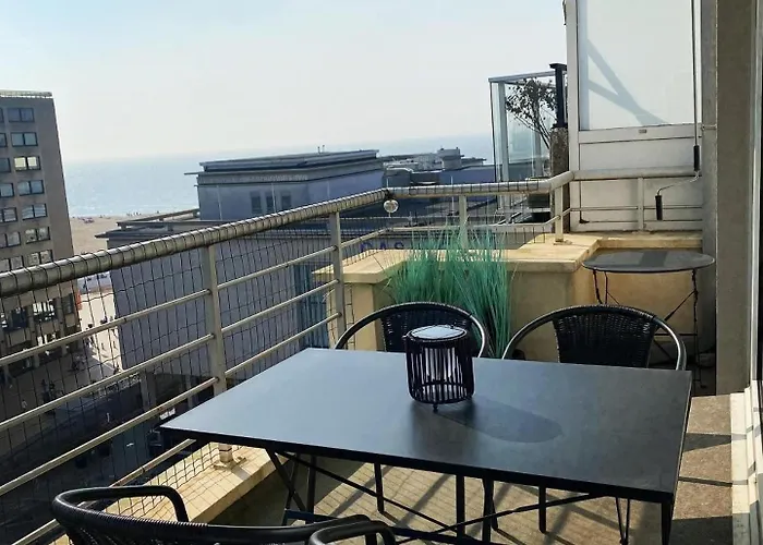 Fr Gilkens * אוסטנדה